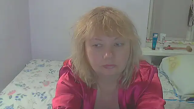 Chat XXX en directo de Lusi-777