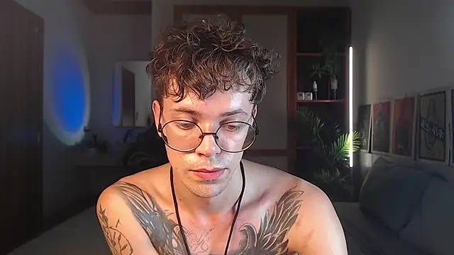 William_Henry_ Show Webcam