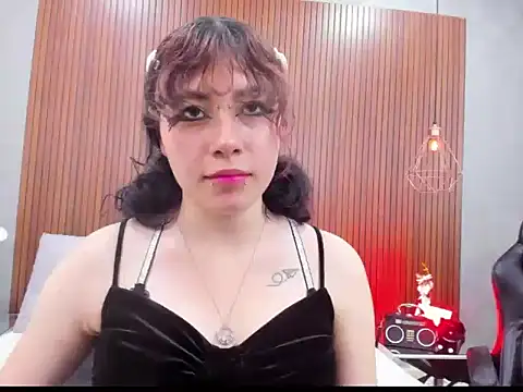 Cybercore_Shyn Webbikameraesitys