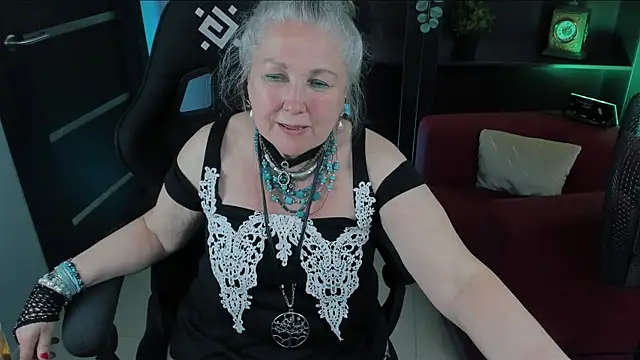 Živý XXX chat LilaMaharani