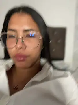 alysson_18 Obrolan Langsung XXX