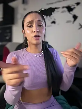Živý XXX chat Isabella-Teen