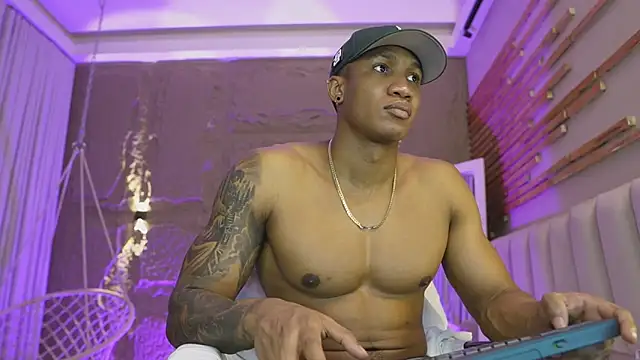 Show Webcam de Logan_Varela