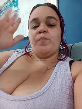 Chat +18 de OneLustyBBW ao vivo