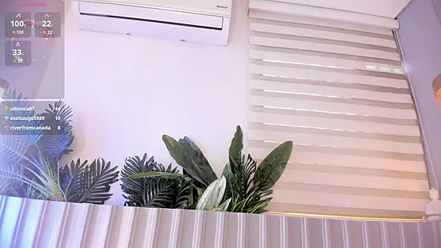 Chat XXX ao vivo de stephanymonroe