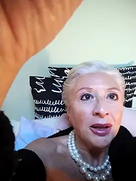 divinaerotica Live XXX-chat