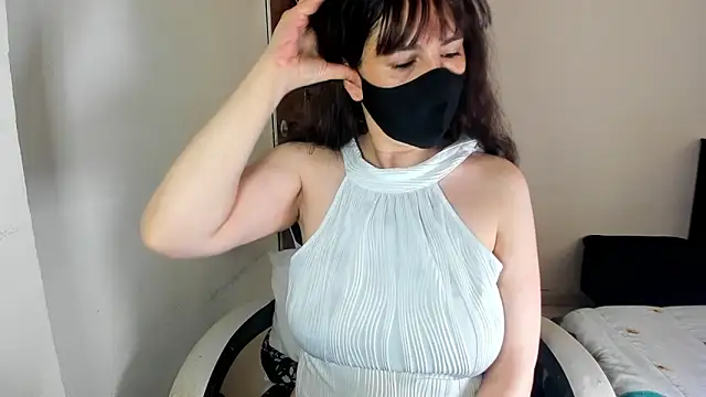 Chat +18 de cmisterious__96 ao vivo