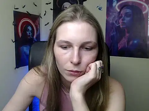 Chatroom XXX en direct de StrangerGi