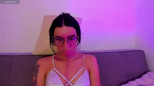 Chatroom XXX en direct de Maddie_Ray