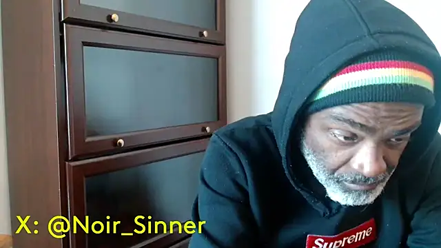 sinnernoir's Live XXX Chat