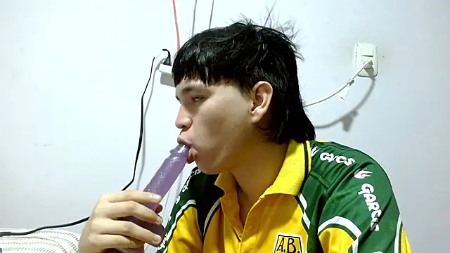Show modela jesuz02 na web-kameri