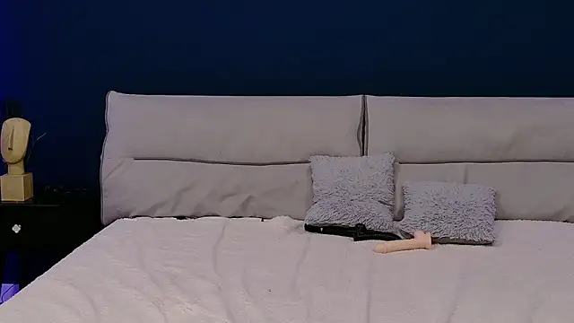 XXX chat uživo modela RaileReed