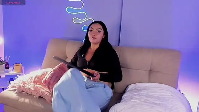 دردشة NinaAngel6 الجنسية المباشرة
