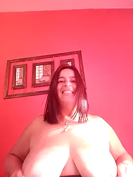 Show modela lucianamorocha na web-kameri