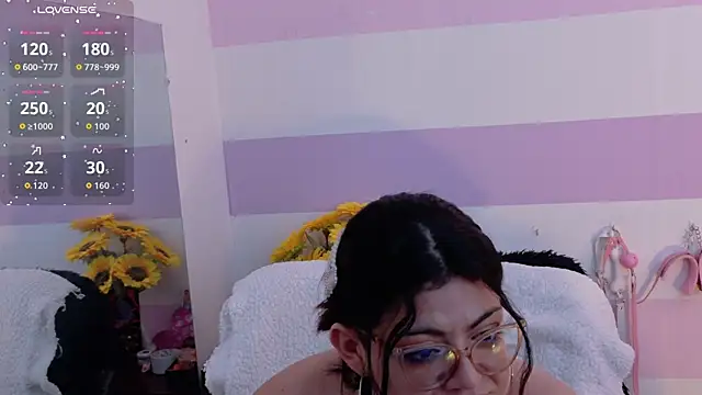 Catwhite_'s Live XXX Chat