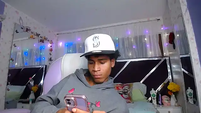 Santy_bigcock_01 live XXX chat