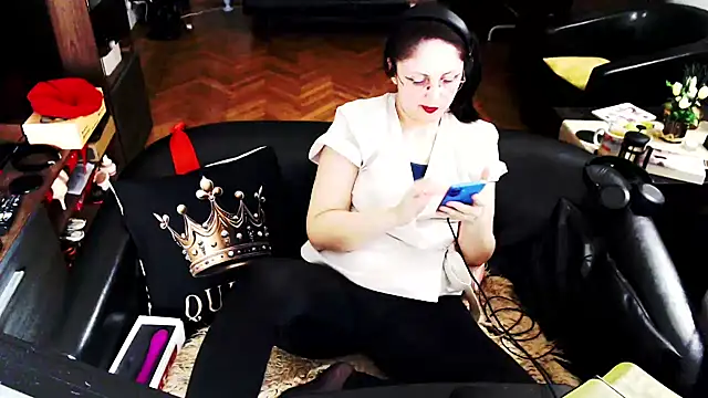 Imperatriza – Naživo XXX chat