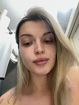 LadyDiLancaster Chat XXX live