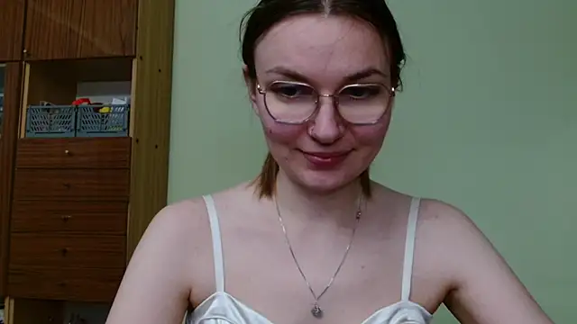 LooveELLYx Chat XXX live