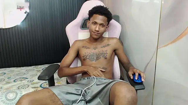 ManSantn Live XXX chat