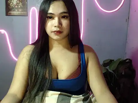 urlovelysandra 网络视讯表演
