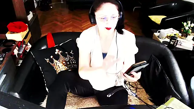 Chat XXX en directo de Imperatriza
