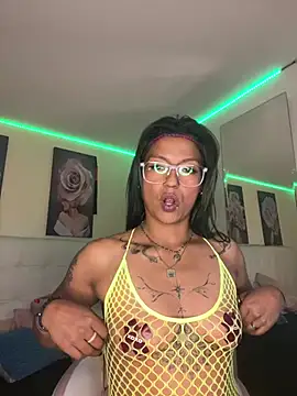 Show de SamathaMay na webcam
