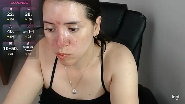 spicey_latinaのライブXXXチャット