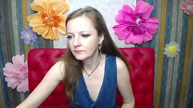 MeganPirs' Live XXX Chat