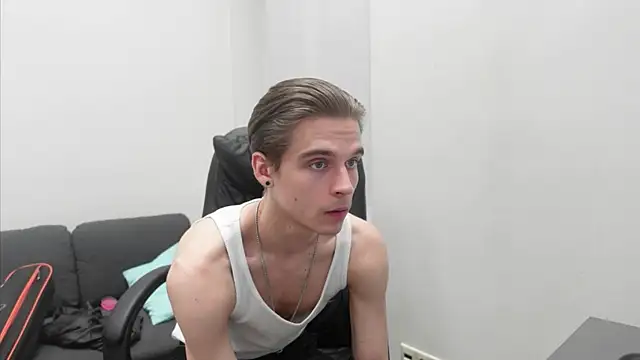 Вебкам-шоу David_Heath