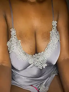 Millie246n Live XXX chat