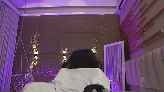 Logan_Varela 即時 XXX 聊天