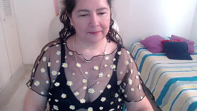 leonela_69 Live XXX-Chat