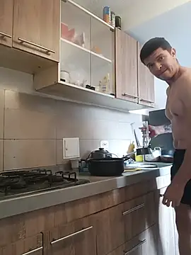 felipe_fitness: онлайн-секс-чат