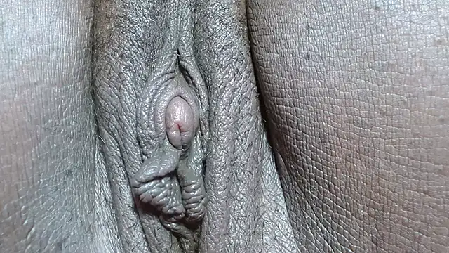 morenahott1's Live XXX Chat