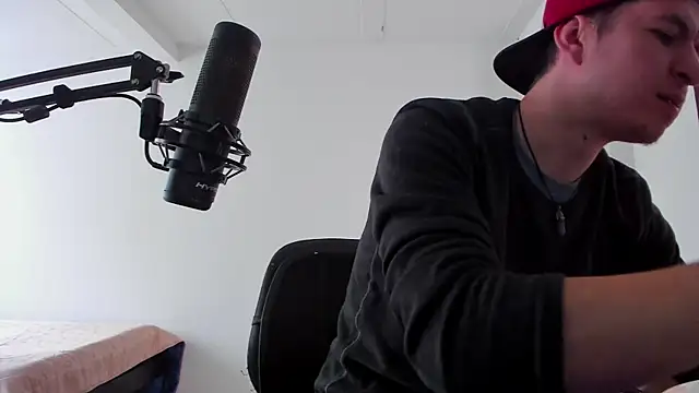 Headhunterdz's Webcam Show