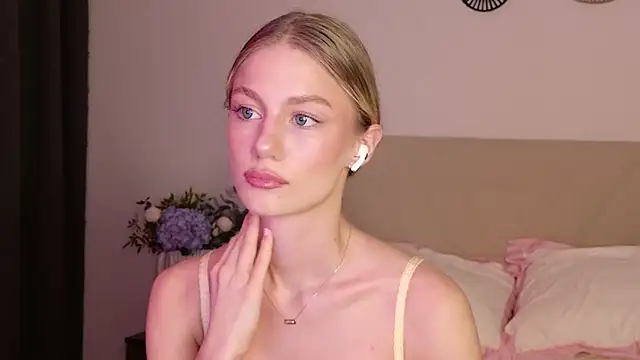 GabriellaOlsen Live XXX-Chat