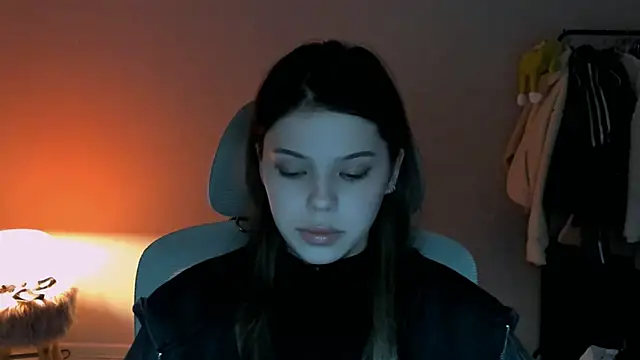 XXX chat uživo modela MelissaBrank