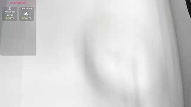 Kylie2211's Live XXX Chat