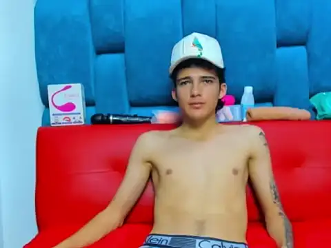 badboyhornybi's Webcam Show