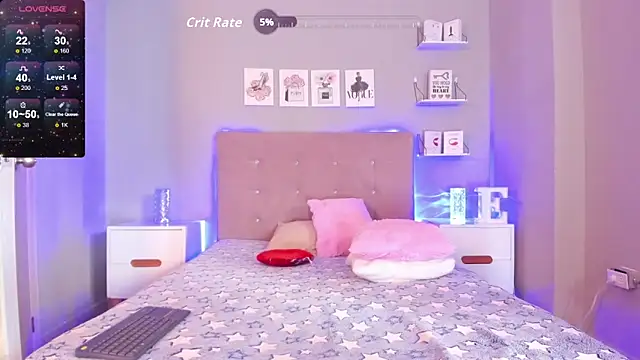 Živý XXX chat EmilyCoast-1