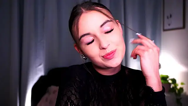 Fawnette Live XXX-chat