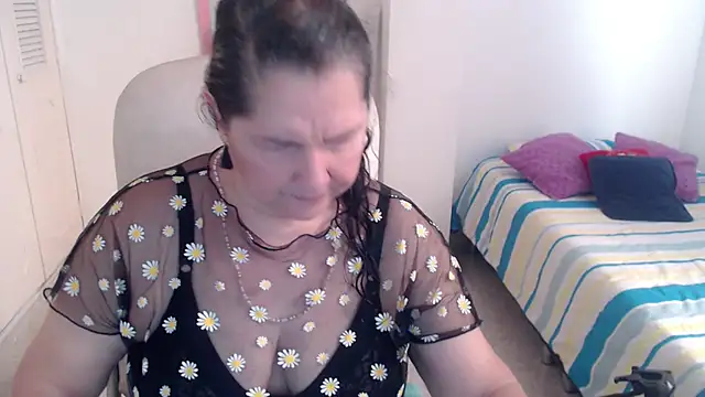 leonela_69 Live XXX-Chat