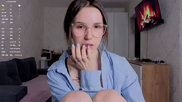 XXX chat uživo modela Honey_Peachy