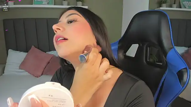 XXX chat uživo modela anagil_