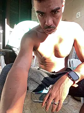 Chat +18 de BengalasCB ao vivo