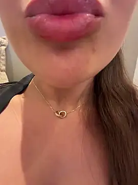 Chat XXX ao vivo de Syka0001