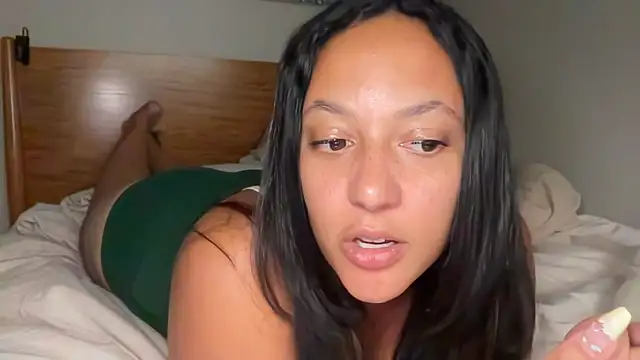 dreamyriri's Live XXX Chat