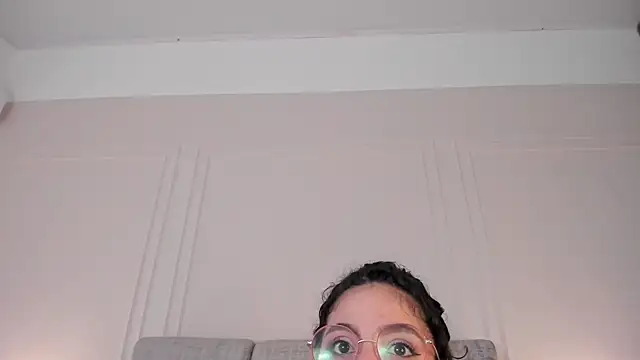 Angel-bells live XXX chat