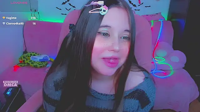 Lolisuccub live XXX chat